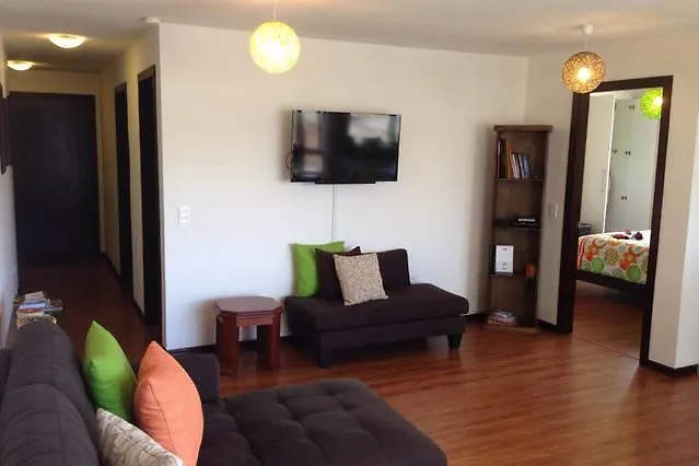 Apartment Suite For Savvy Travellers In Bohemian La Floresta Quito