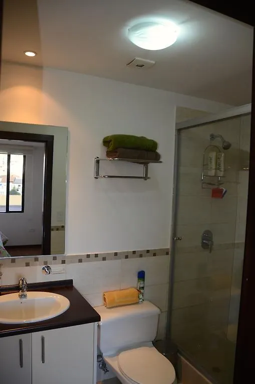 Suite For Savvy Travellers In Bohemian La Floresta Quito