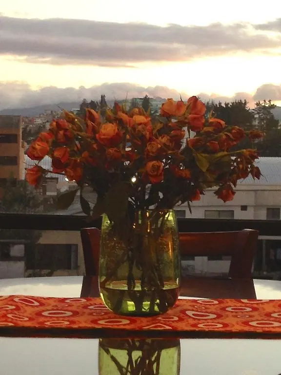 Suite For Savvy Travellers In Bohemian La Floresta Quito 0*,  Ecuador