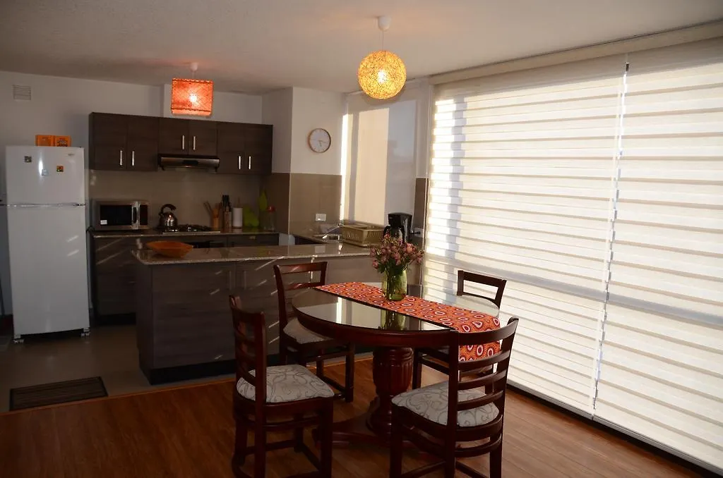 Suite For Savvy Travellers In Bohemian La Floresta Quito